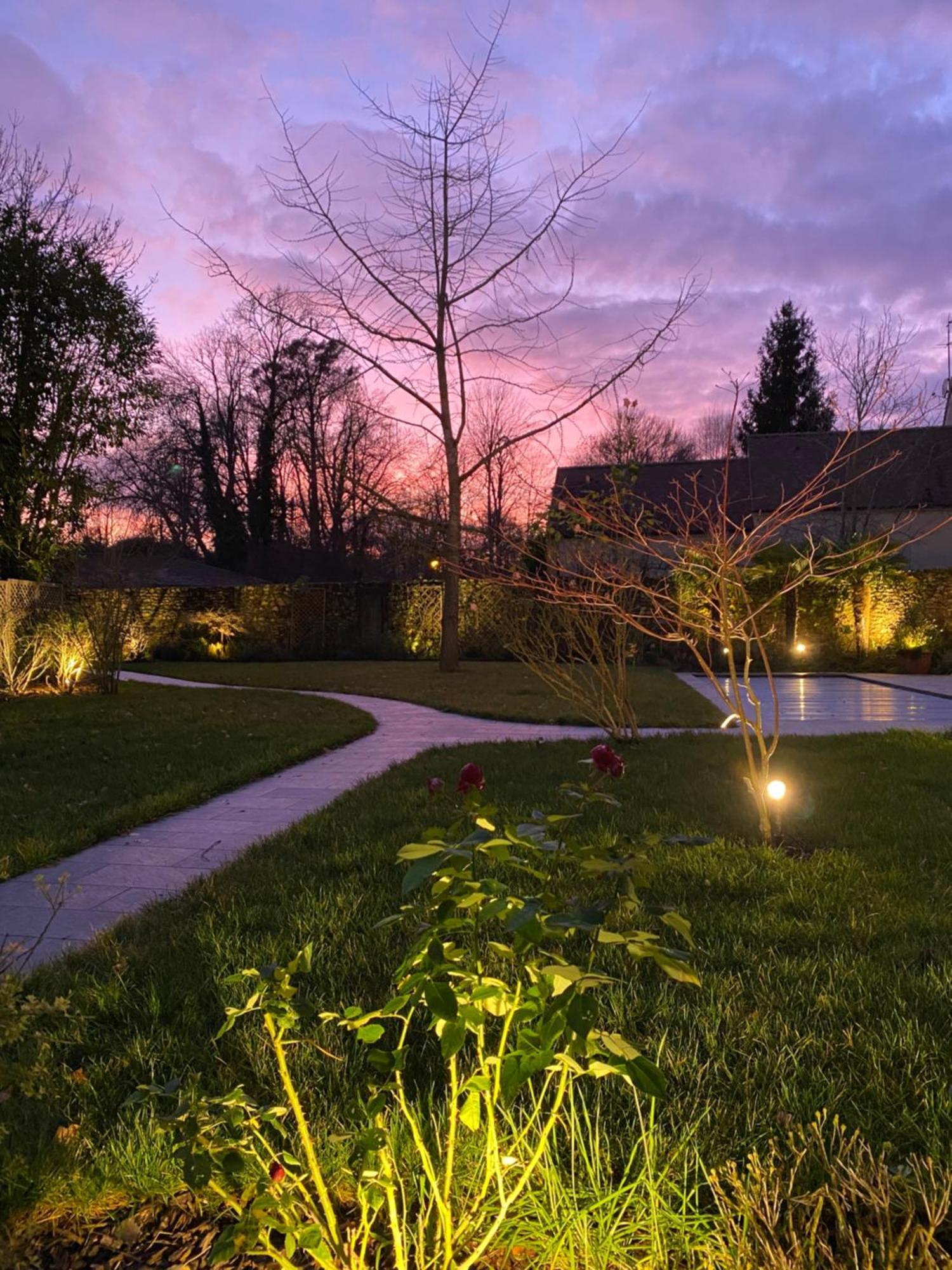 La Thebauderie Hotell Montfort-lʼAmaury Exteriör bild